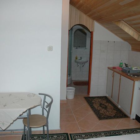 Apartment Latinovic Водице Екстериор снимка
