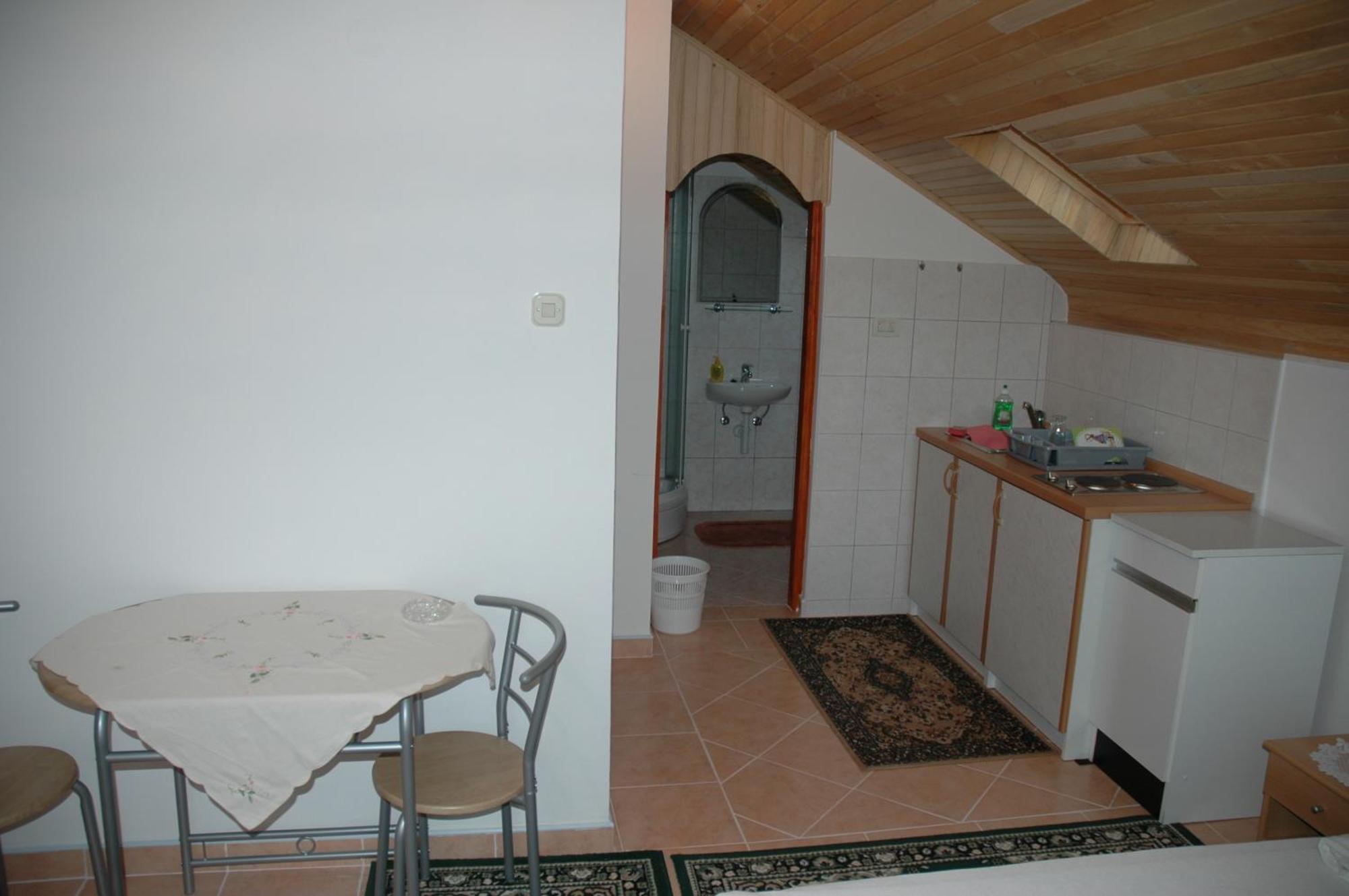 Apartment Latinovic Водице Екстериор снимка